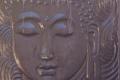 tête de Bouddha de face