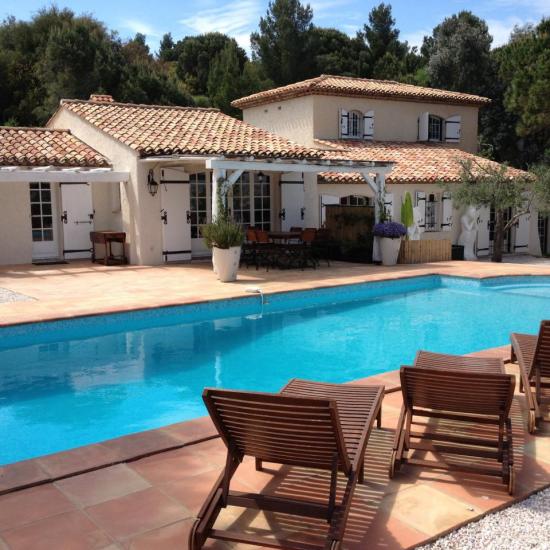 villa view from the pool